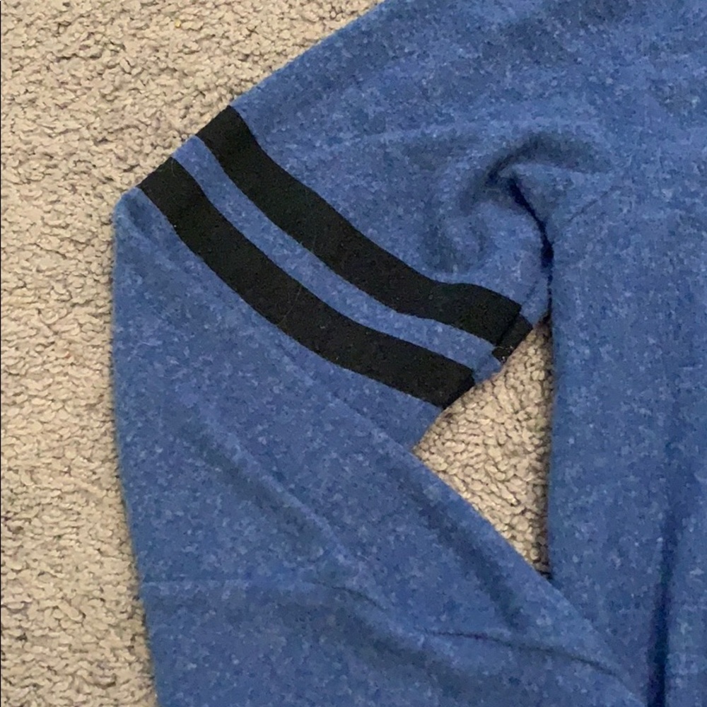 Long sleeve - Picture 3 of 3
